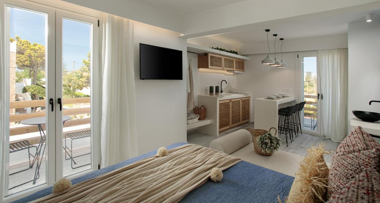 Hermes Luxury Suites Naxos City Esterno foto