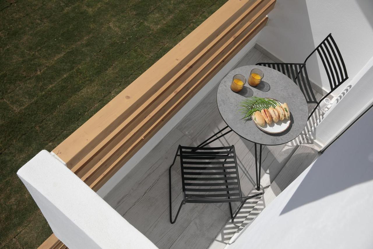 Hermes Luxury Suites Naxos City Esterno foto
