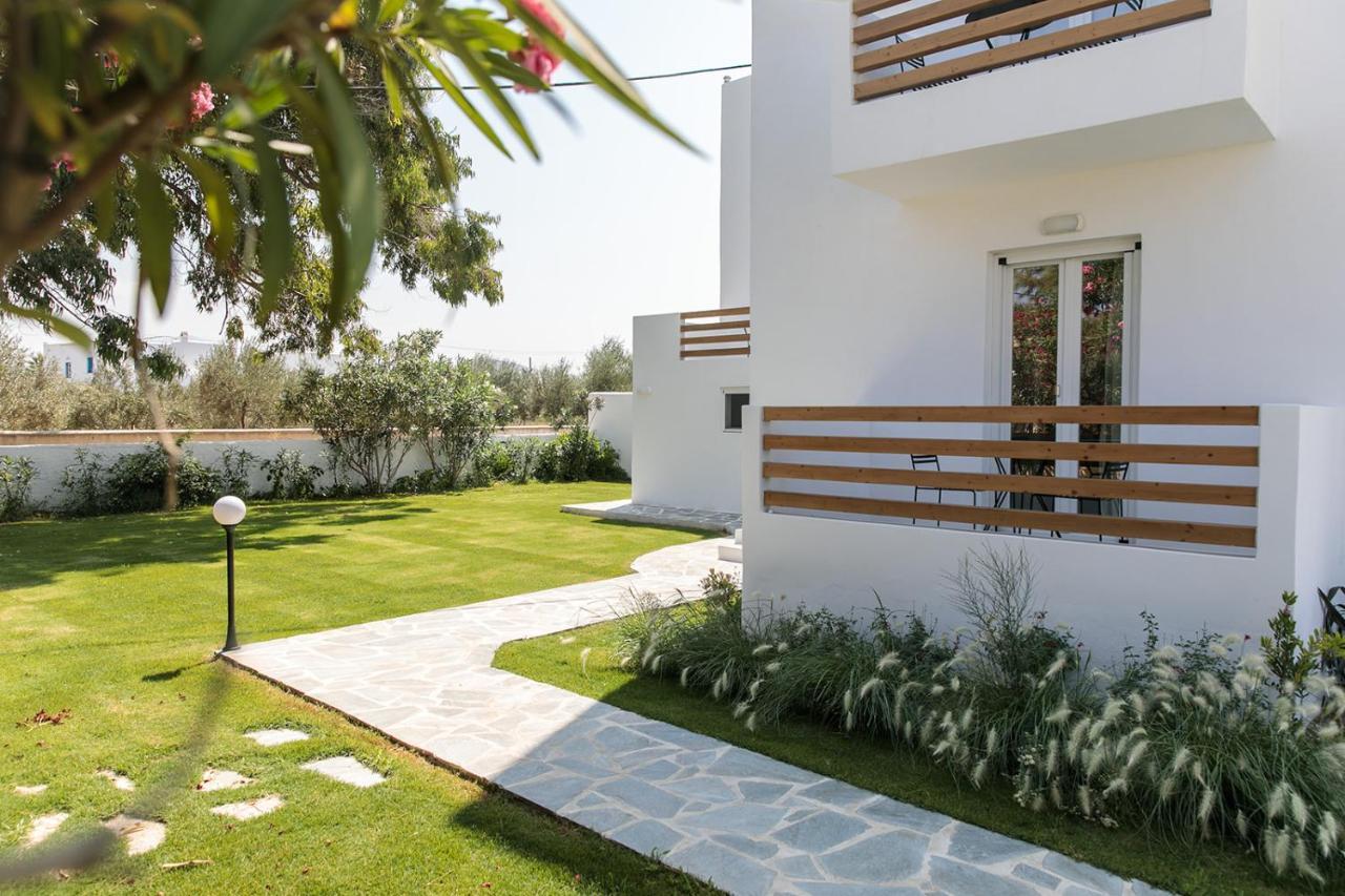 Hermes Luxury Suites Naxos City Esterno foto