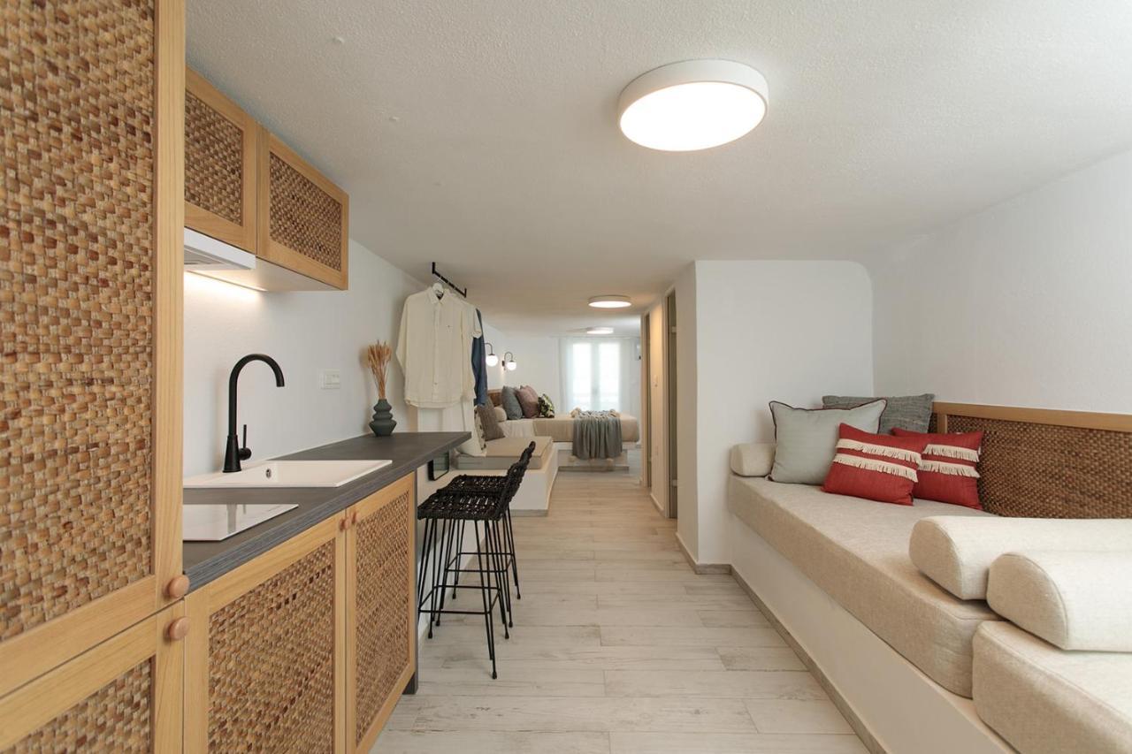 Hermes Luxury Suites Naxos City Esterno foto